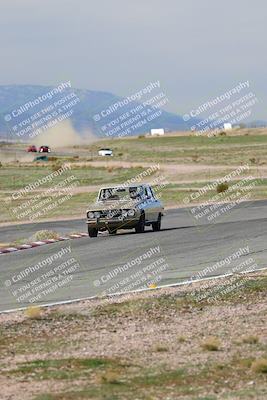 media/Feb-18-2023-Alfa Club (Sat) [[3177814e76]]/Intermediate and Novice/Session 2 (Turn 6)/